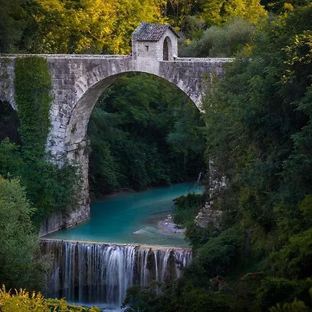 Ponte Di Cecco 아스콜리피체노